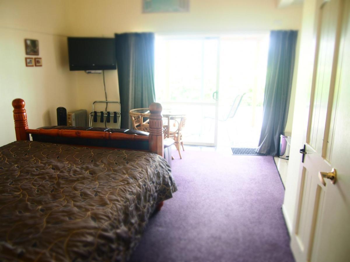 Hotel Manor Views Nz Huntly Exteriér fotografie