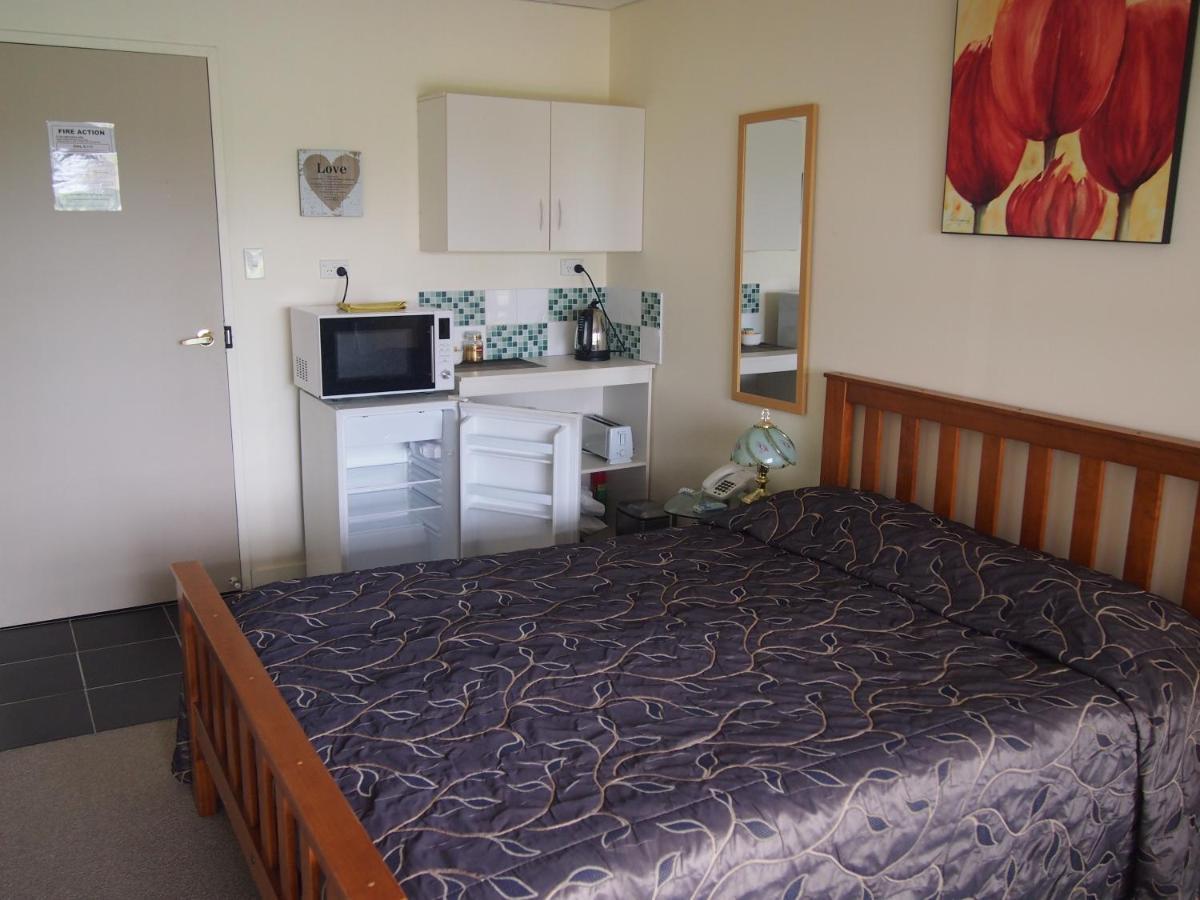 Hotel Manor Views Nz Huntly Exteriér fotografie