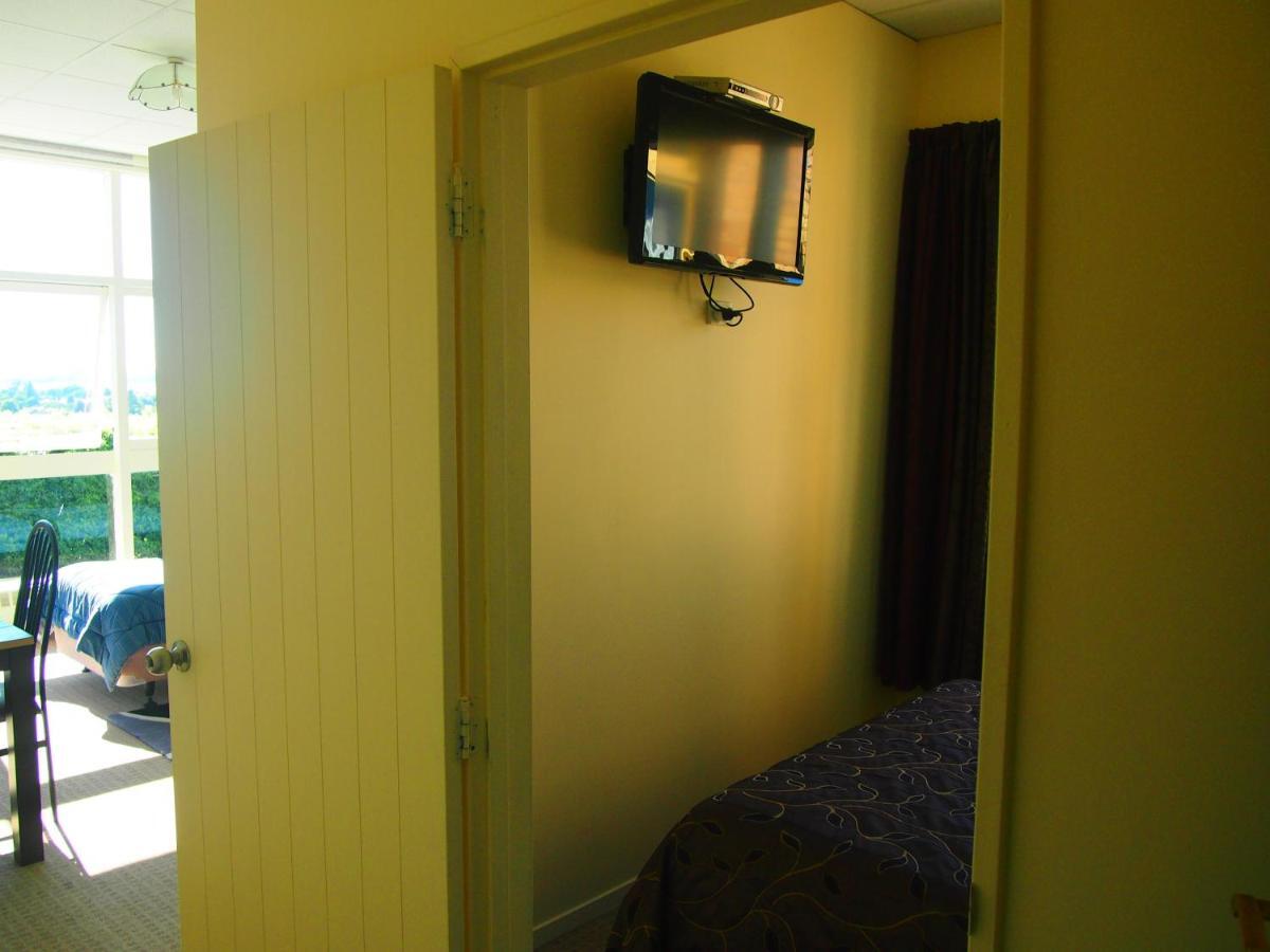 Hotel Manor Views Nz Huntly Exteriér fotografie