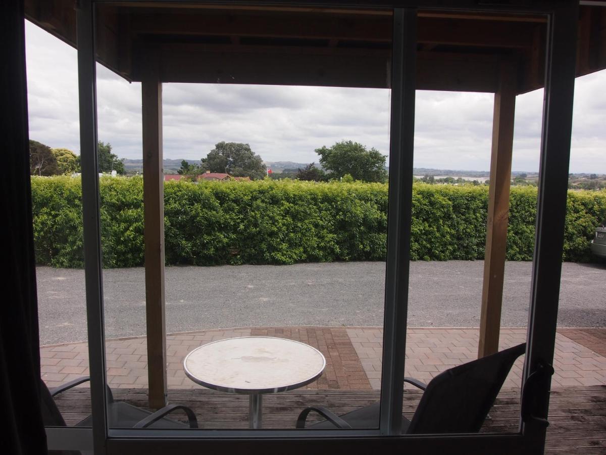 Hotel Manor Views Nz Huntly Exteriér fotografie